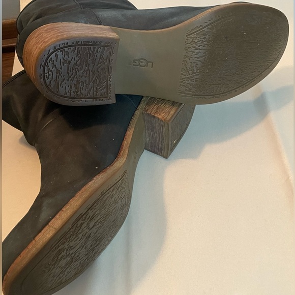 UGG AUSTRALIA DARLING S/N 1005898 DARK GRAY LEATHER CHUNKY HEEL BOOTS Size 8.5 - Picture 8 of 15